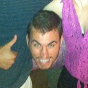 Meet your Posher, Cameron